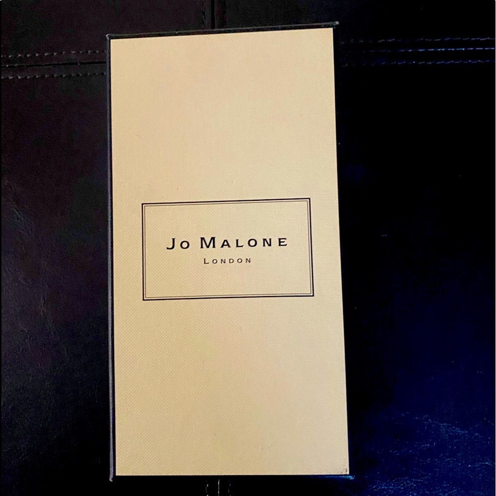 COPY - Jo Malone Gift box!